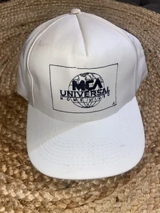 1991 "MCA/UNIVERSAL HOME VIDEO" VHS Vintage FILM WERBEMÜTZE unbenutzt - Bild 1 von 4