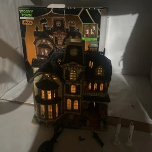 Vintage Lemax Spooky Town - Greaves Manor - #05473A 2000 Chipped With Box Tested - Picture 1 of 12
