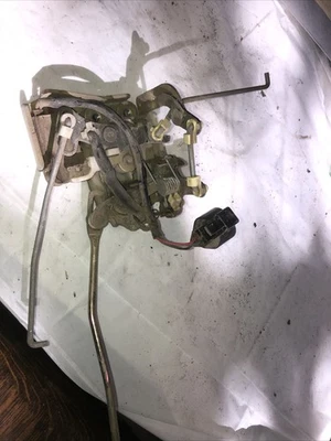 Conjunto actuador pestillo puerta conductor Mitsubishi Eclipse LH 1990-1994 W1 Foto 1 de 4