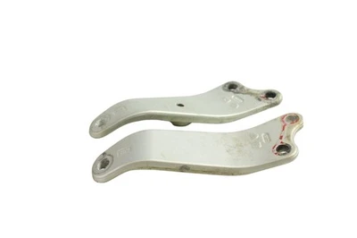 2023 GAS MC125 OEM КРОНШТЕЙНЫ КРЕПЛЕНИЯ ДВИГАТЕЛЯ B4511 - Изображение 1 из 3