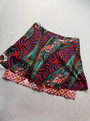 Minifalda Anthropologie Odille para mujer talla 4 multicolor en capas cachemira floral Foto 1 de 4