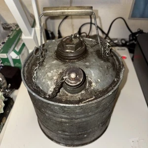 Vintage Galvanized Oil Kerosene Can - Picture 1 of 2