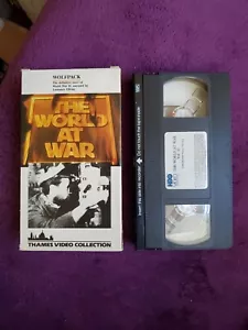 World at War - Volume 10: Wolfpack (VHS, 1995, #2060) Preowned-Laurence Olivier - Foto 1 di 13