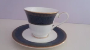 Royal Doulton Brocade - Tea Cup / Saucer - Picture 1 of 1
