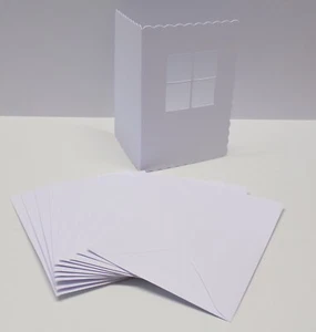 5x7 Kartenrohling & Umschlag, gewellter Rand mit quadratischer Fensteröffnung x10 - Bild 1 von 1