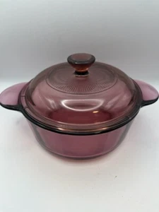 Corning Ware Pyrex Visions piatto casseruola a costine con coperchio mirtillo 1 QT - Foto 1 di 5