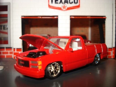 1993 CHEVROLET  1500 LOWERED PICKUP TRUCK CUSTOM EDITION M2 RED 1/64 - Image 1 of 4