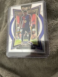 2024-25 Select FIFA Soccer Terrace Level SILVER #7 LAMINE YAMAL FC Barcelona - Bild 1 von 5