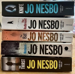 Jo Nesbo Harry Hole Series Book Bundle X5 Crime Thriller Fiction Novel Paperback - Imagen 1 de 8