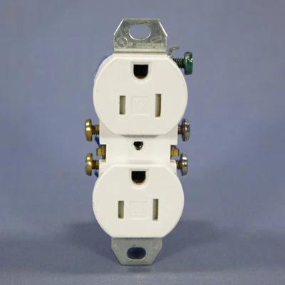 Cooper TR270 White Tamper Resistant Duplex Receptacle 5-15R 15A Bulk NO EARS - Image 1 of 4