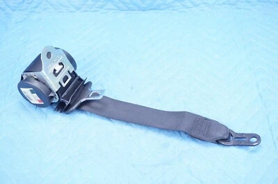 Задний ремень безопасности со стороны водителя для BMW 128i 135i E88 2008-2013 от оригинального производителя - Изображение 1 из 4