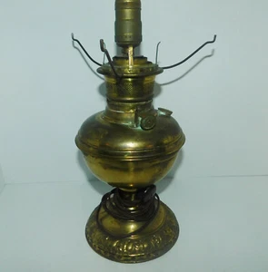 Vintage Ornate Brass Kerosene Lantern Lamp Eagle Burner Electrified - Picture 1 of 6