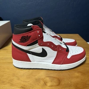 Air Jordan 1 Retro High OG Spider-Man Origin Story Uomo Taglia 8.5 555088 602 - Foto 1 di 11