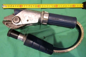 LUKAS JAWS OF LIFE S120 HYDRAULIC MINI CUTTER - Picture 1 of 6