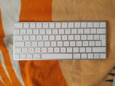 Apple Magic 2 A1644 Wireless Keyboard - Left shift not working - Fast Dispatch - Image 1 of 2