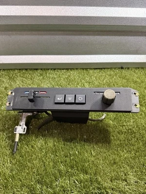 1986 - 1993 Volvo 240 Heater Climate Temperature Control Unit Switch Panel Oem - Image 1 of 4
