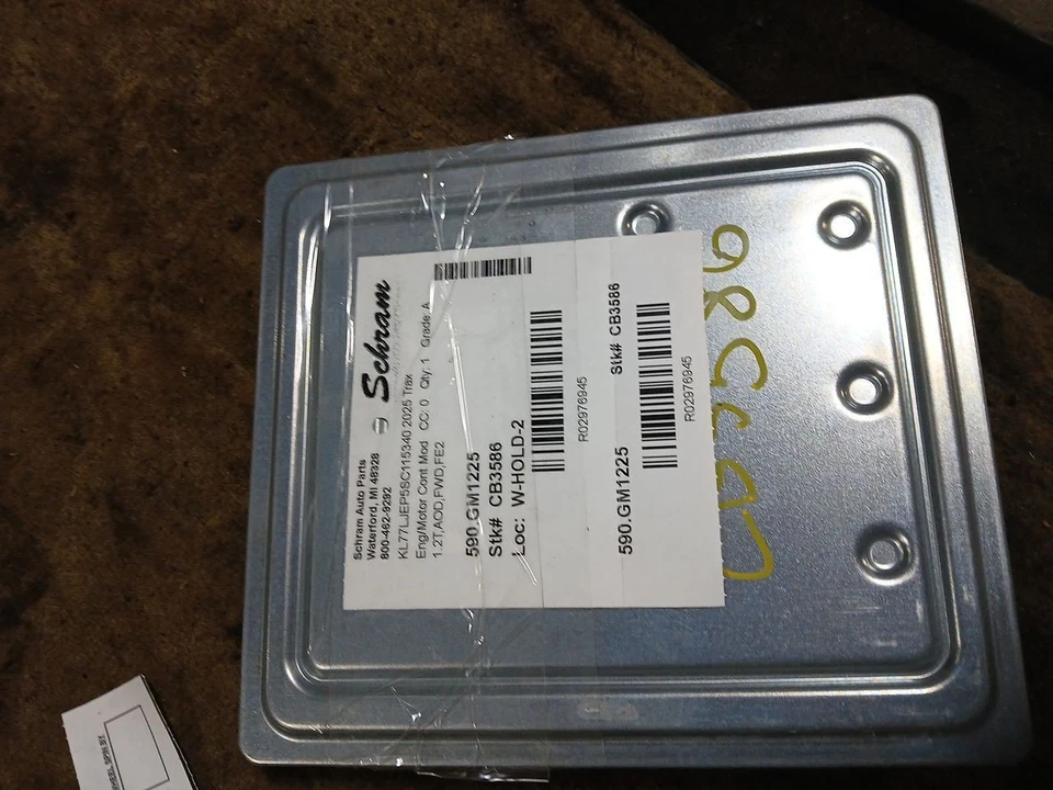 Chevrolet Trax 2025 motor ECM 2976945 Foto 1 de 4