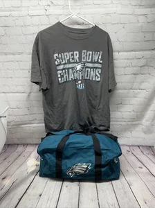 Eagles Gym Bag with Signatures & Super Bowl Champions Shirt! Read Description! - Picture 1 of 24