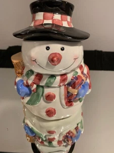WORLD BAZAARS INC COLLECTABLE CERAMIC SNOWMAN 8" COOKIE JAR - Picture 1 of 9