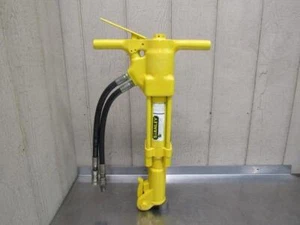 Stanley BR67 Hydraulic Jack Hammer Demolition Breaker 70 lbs REBUILT - Picture 1 of 7