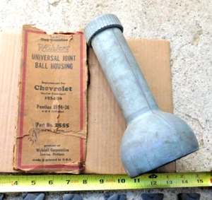 NEW UNIVERSAL JOINT BALL HOUSING 1934-36 CHEVY MASTER CARS & PONTIAC CHEVROLET - Picture 1 of 3