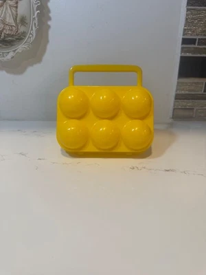 Portador de 6 huevos amarillo plástico vintage para viajar, acampar Foto 1 de 4