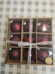 Red hand crafted glass Christmas tree decorations Ornaments bulbs. all different - Picture 1 of 7