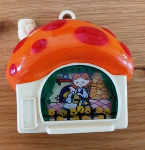 Retro Mushroom Music Box  Wall Hanging Toy - Picture 1 of 4