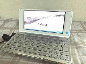 SONY VAIO TYPE P VGN-P50 White Intel Atom Z520 1.33GHz 80GB RAM 1GB Win XP Home - Picture 1 of 6