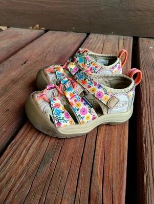 Keen Toddlers' Waterproof Newport H2  Sandals Girl's Size 6 - Image 1 of 4