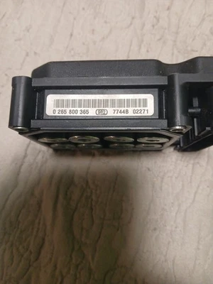 Módulo de freno antibloqueo Toyota Camry 2004 2005 2006 ABS 0265800365 OEM. Foto 1 de 4