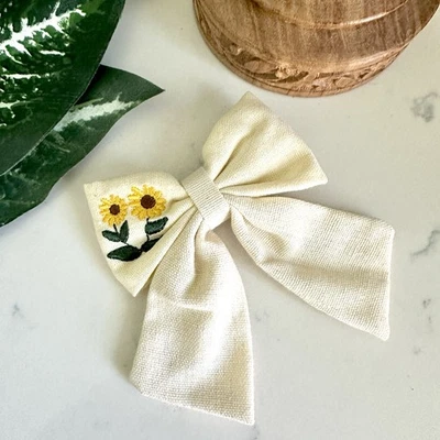 Moño bordado girasol pasador moño para el cabello accesorios para el cabello Cottagecore NUEVO Foto 1 de 4