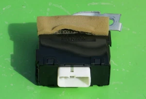 TOYOTA CELICA 90-93 HEADLIGHT MOTER RETRACTOR RELAY 85964-20050 OEM COROLLA MR2 - Foto 1 di 8