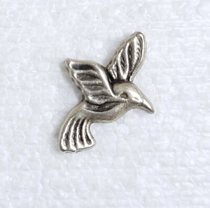Flying Bird Button 15mm Metal Shank Silver Novelty Animal Sewing Art DIY Crafts - Picture 1 of 10