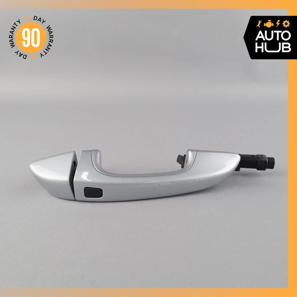 Manija de puerta exterior trasera o delantera derecha 11-18 Porsche Cayenne 958 sin llave Foto 1 de 4