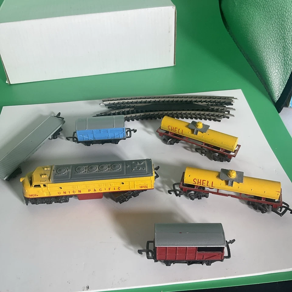 Selección de motor de pieza de tren de carga eléctrico Lone Star Treble-O de colección + Foto 1 de 4