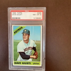 1966 Topps #258 Dave Giusti Psa 8 Houston Astro - Picture 1 of 1