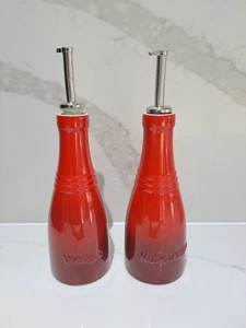 Le Creuset Stoneware Oil & Vinegar Pourer Set Red Used Condition - Picture 1 of 14