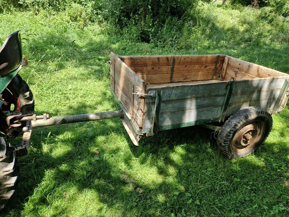 Oldtimer Traktor Anhänger - Bild 1 von 4
