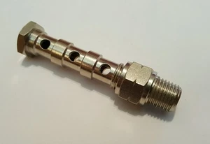 Camozzi Pneumatic 1/4"Triple Stud Manifold with 1/4" Male NPT Threads 1631 03-04 - Picture 1 of 2
