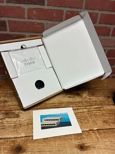 Cisco CBS250-8PP-D 8-Port Gigabit PoE+ Compliant Managed Smart Switch - Picture 1 of 6