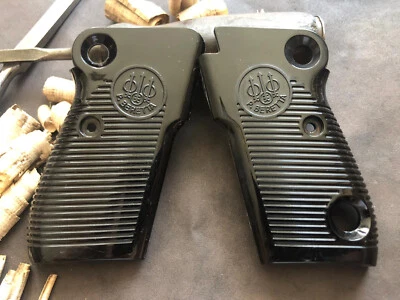 Beretta 1951. Helwan Brigadier. Рукоятки Tariq (Iraqi Beretta) черные. Продавец из США - Изображение 1 из 4