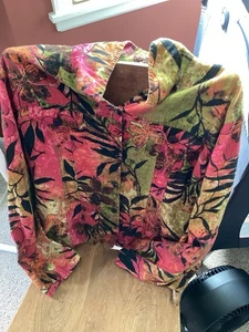 Chicos Size 3 Floral 100% Linen Button Up Shirt Tropical - Picture 1 of 5