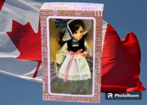 Bambola vintage Effanbee Canada nuova con scatola 11" serie internazionale anni 70 - Foto 1 di 5