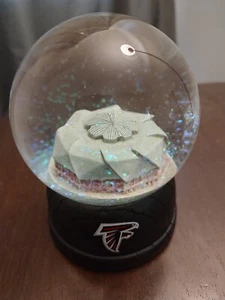 Mercedes Benz Stadium Atlanta Falcons NFL Snow Globe/Bottle Opener Official NEW - Picture 1 of 6