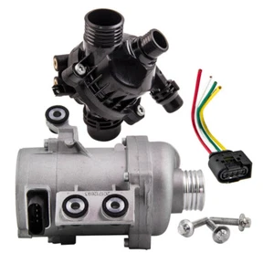 Pernos de bomba de agua del motor eléctrico + termostato para BMW X3 X5 328i 128i 528i nuevo - Imagen 1 de 11