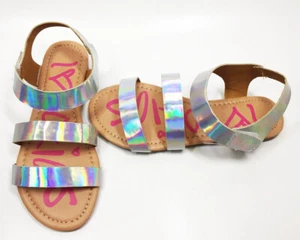 Girl's Chic 3-Strap Flat Comfortable Walking Sandals Hologram Silver Size 4 - Picture 1 of 5