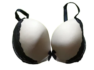 Boux Avenue UK 32F creme/schwarz Bügel gleichmäßig gepolstert Plunge BH mit Spitzenbesatz - Bild 1 von 3