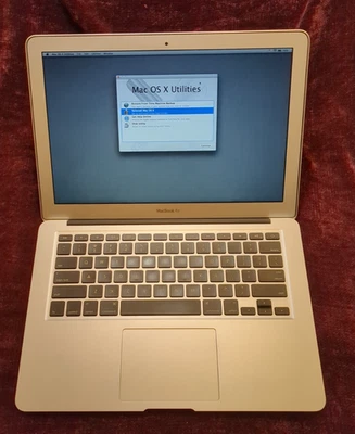 Apple MacBook Air 13" (A1369) 2.13GHz Core 2, 4GB Ram,  250gb SSD, Silver - Image 1 of 4