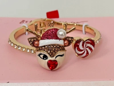 Betsey Johnson Winking Reindeer Candy Heart Hinge Bangle Bracelet Gift Boxed New - Image 1 of 4